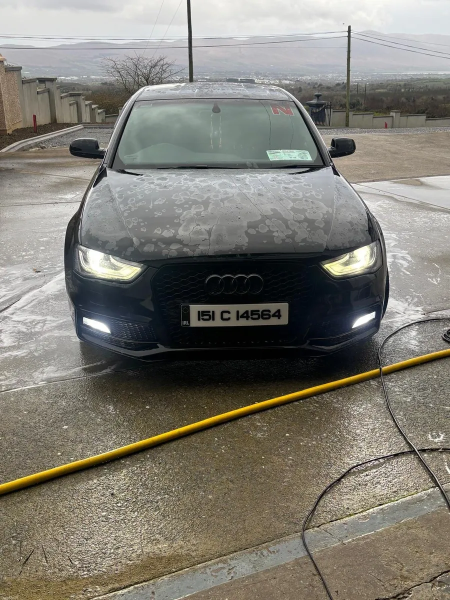 Audi A4 S line - Image 2