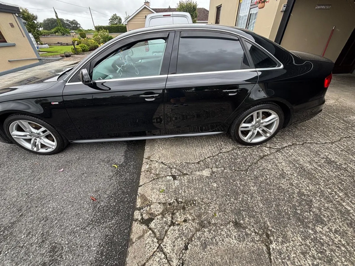 Audi A4 S line - Image 3