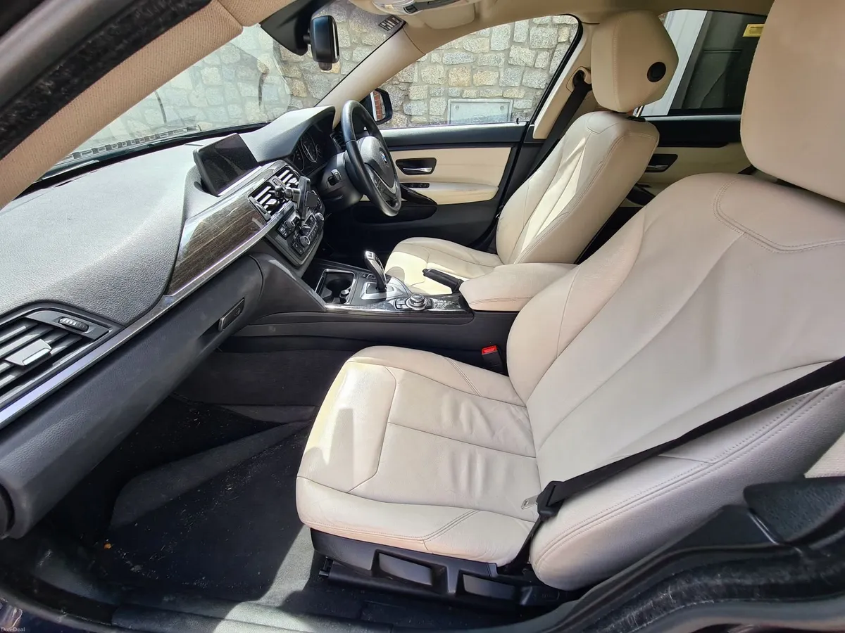 BMW 4-Series 2016 - Image 2