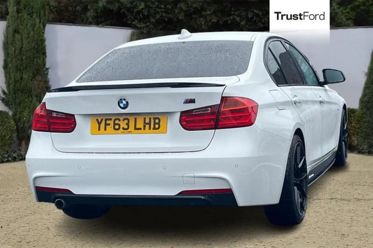 BMW 3-Series M Sport - Image 4