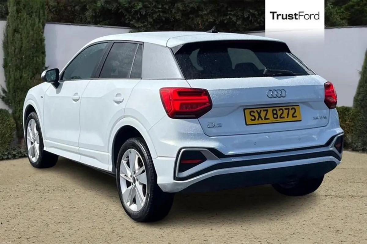 Audi Q2 S Line - Image 2