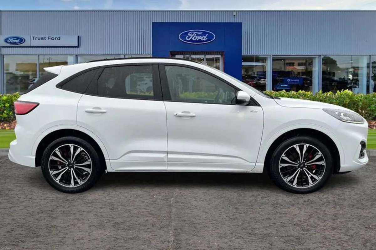 Ford Kuga ST-Line X Edition - Image 3