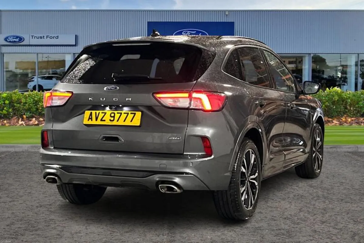 Ford Kuga ST-Line Edition - Image 4