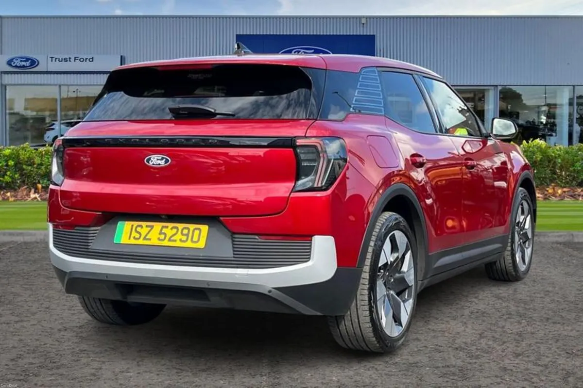 Ford Explorer Extended Range 77kWh Premium SUV 5dr - Image 4