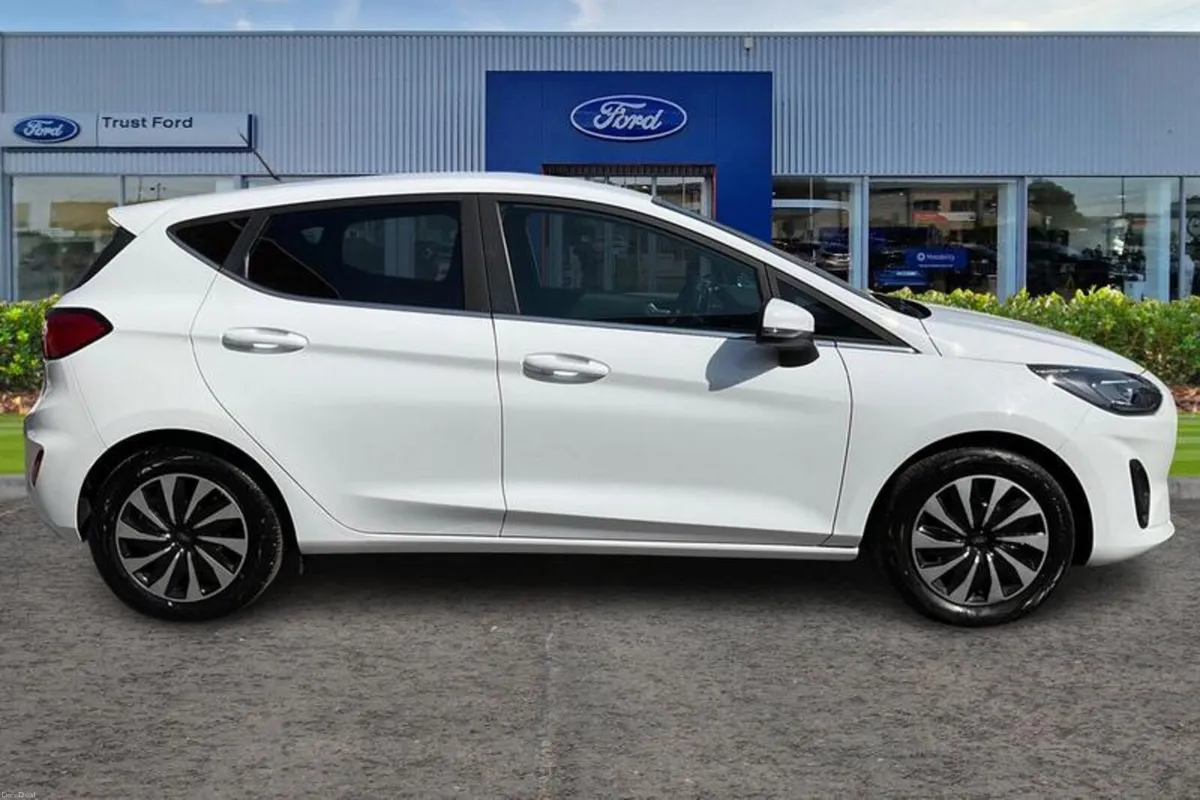 Ford Fiesta 1.0T EcoBoost Titanium Hatchback 5dr P - Image 3