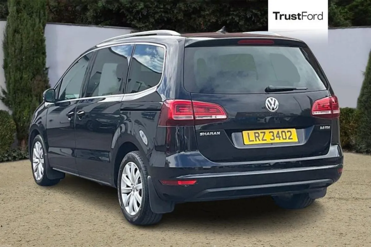 Volkswagen Sharan SEL - Image 2