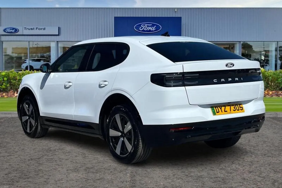 Ford Capri Select - Image 2