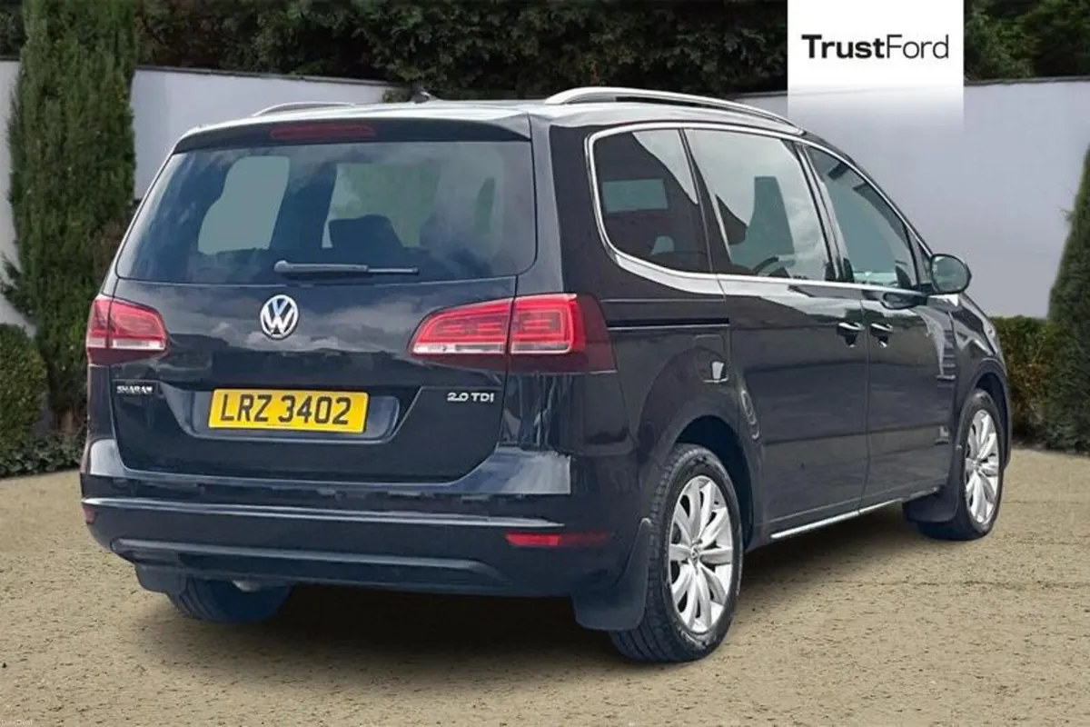 Volkswagen Sharan SEL - Image 4