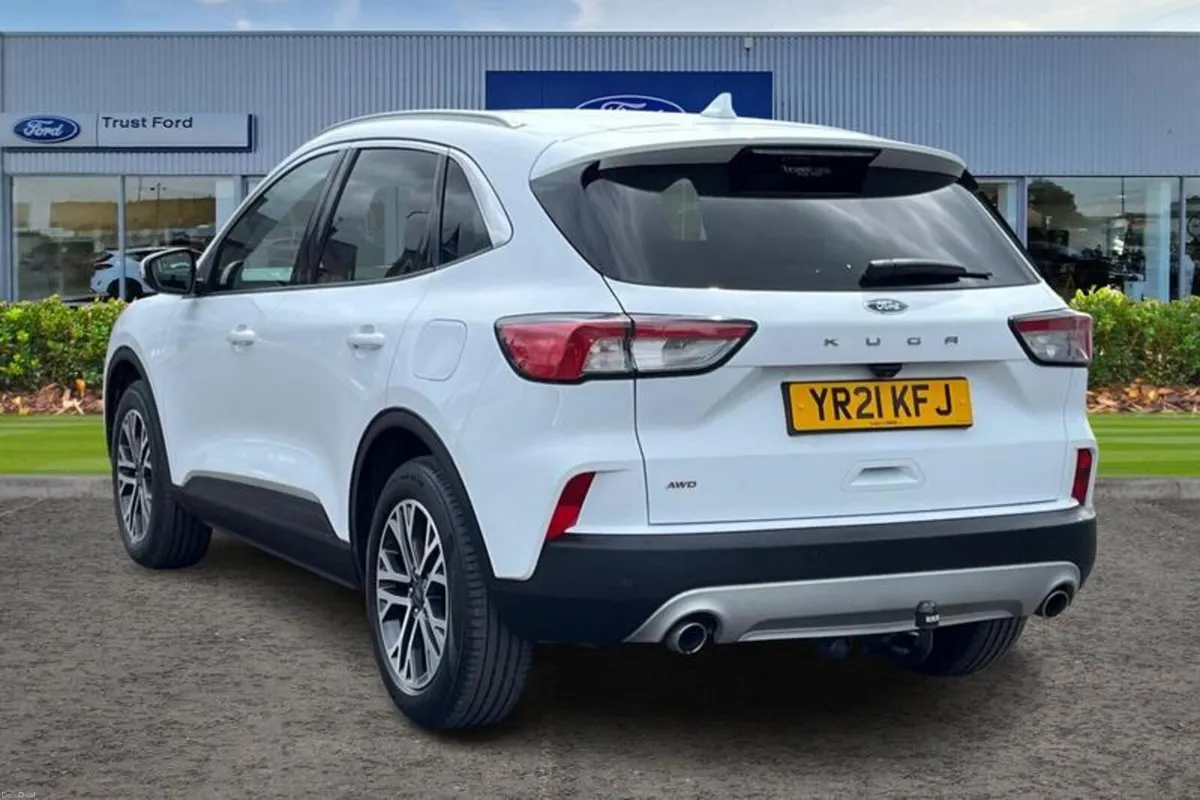 Ford Kuga Titanium Edition - Image 2