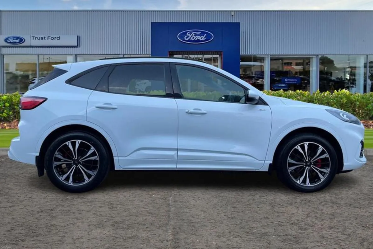 Ford Kuga ST-Line X Edition - Image 3