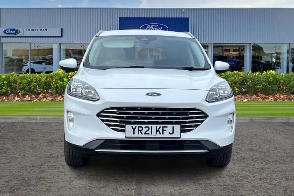 Ford Kuga Titanium Edition - Image 6
