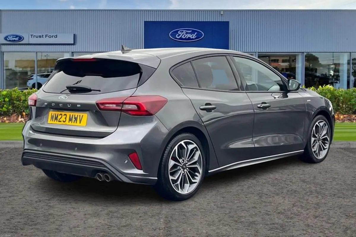 Ford Focus ST-Line X - Image 4