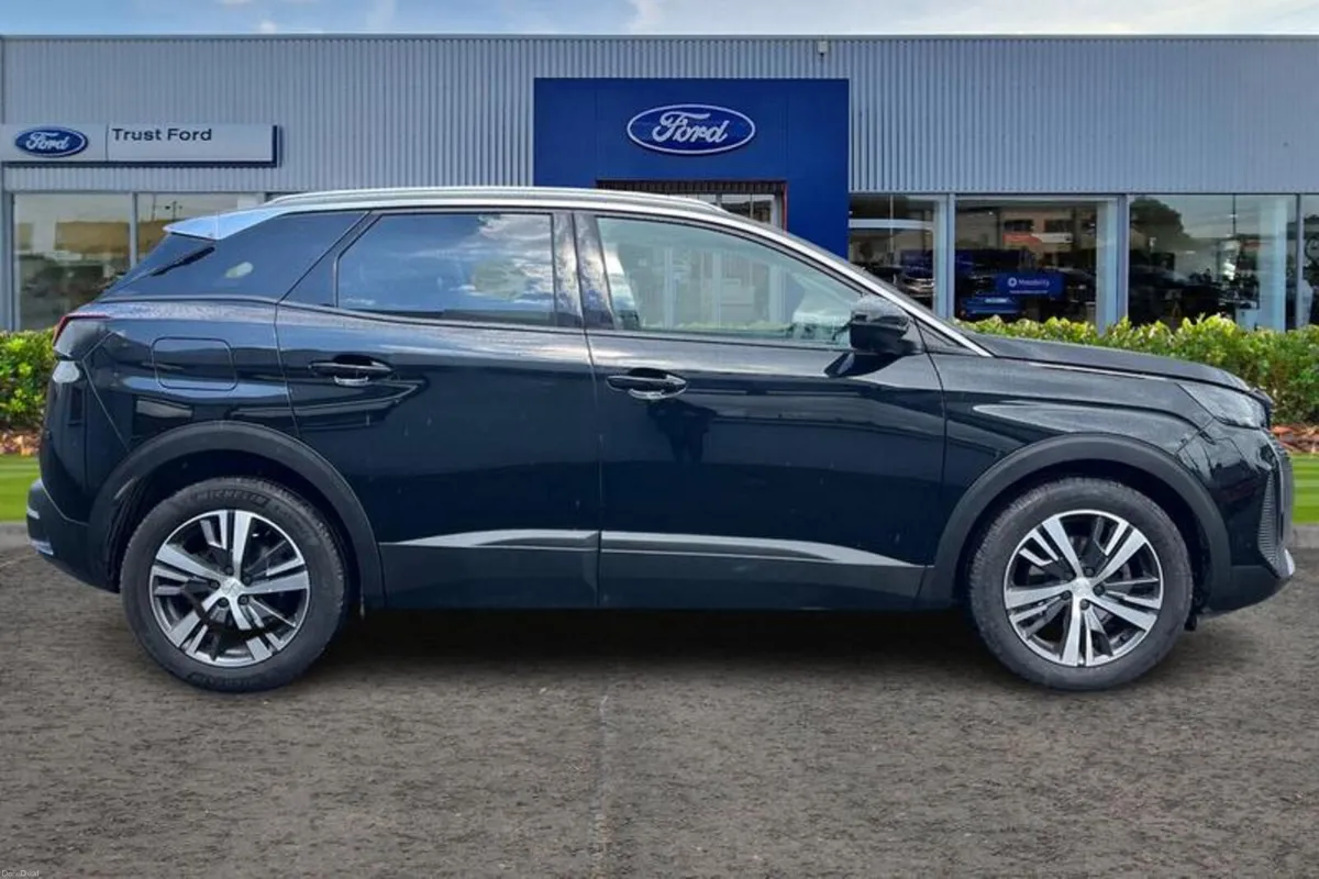 Peugeot 3008 Active - Image 3