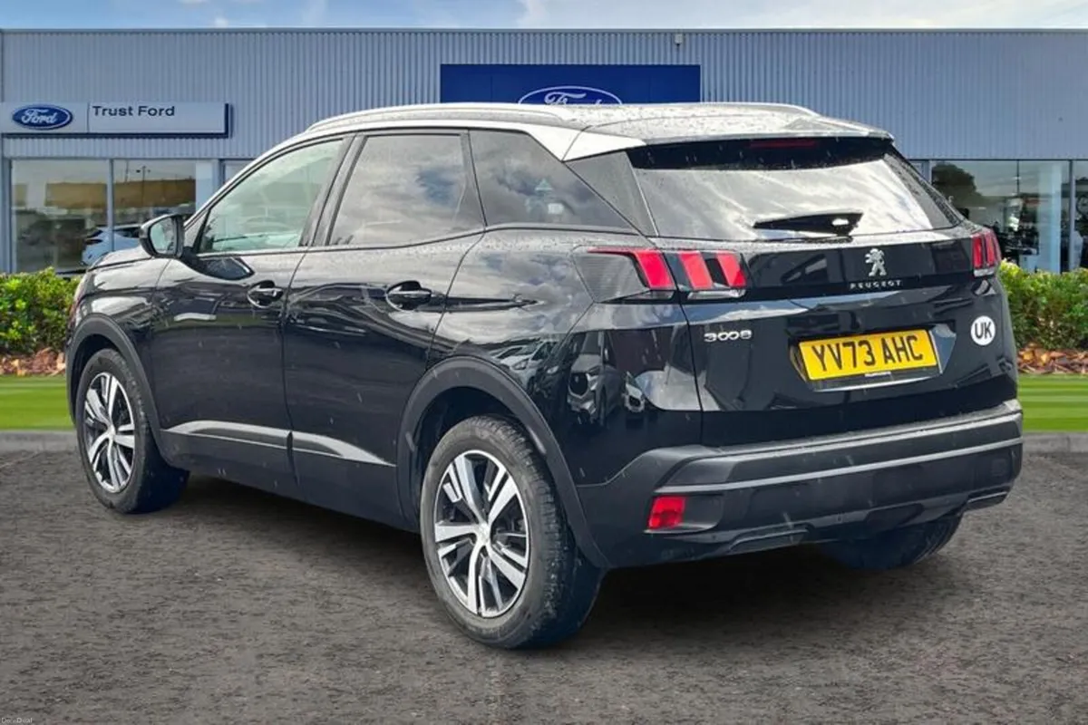 Peugeot 3008 Active - Image 2