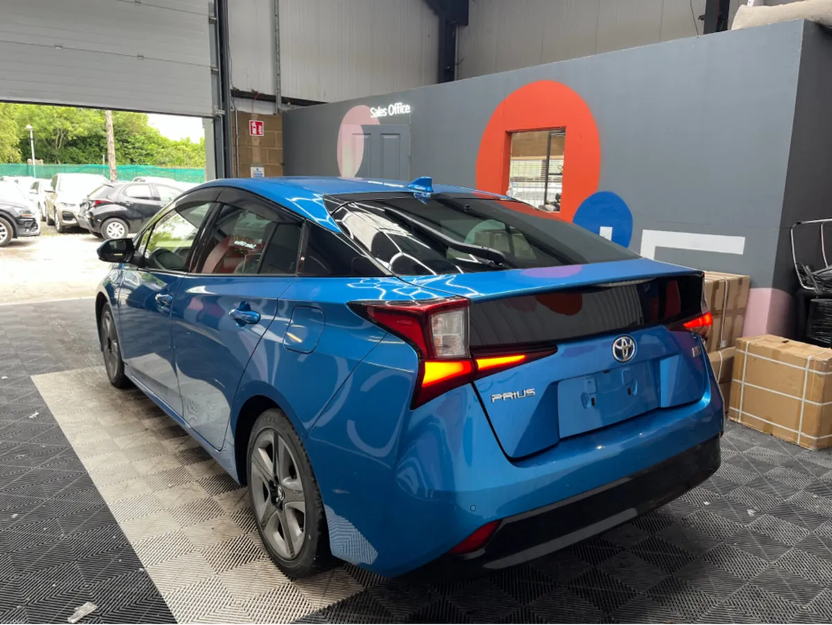 Toyota Prius €16950 2019 TOYOTA PRIUS S TOURING SE - Image 4