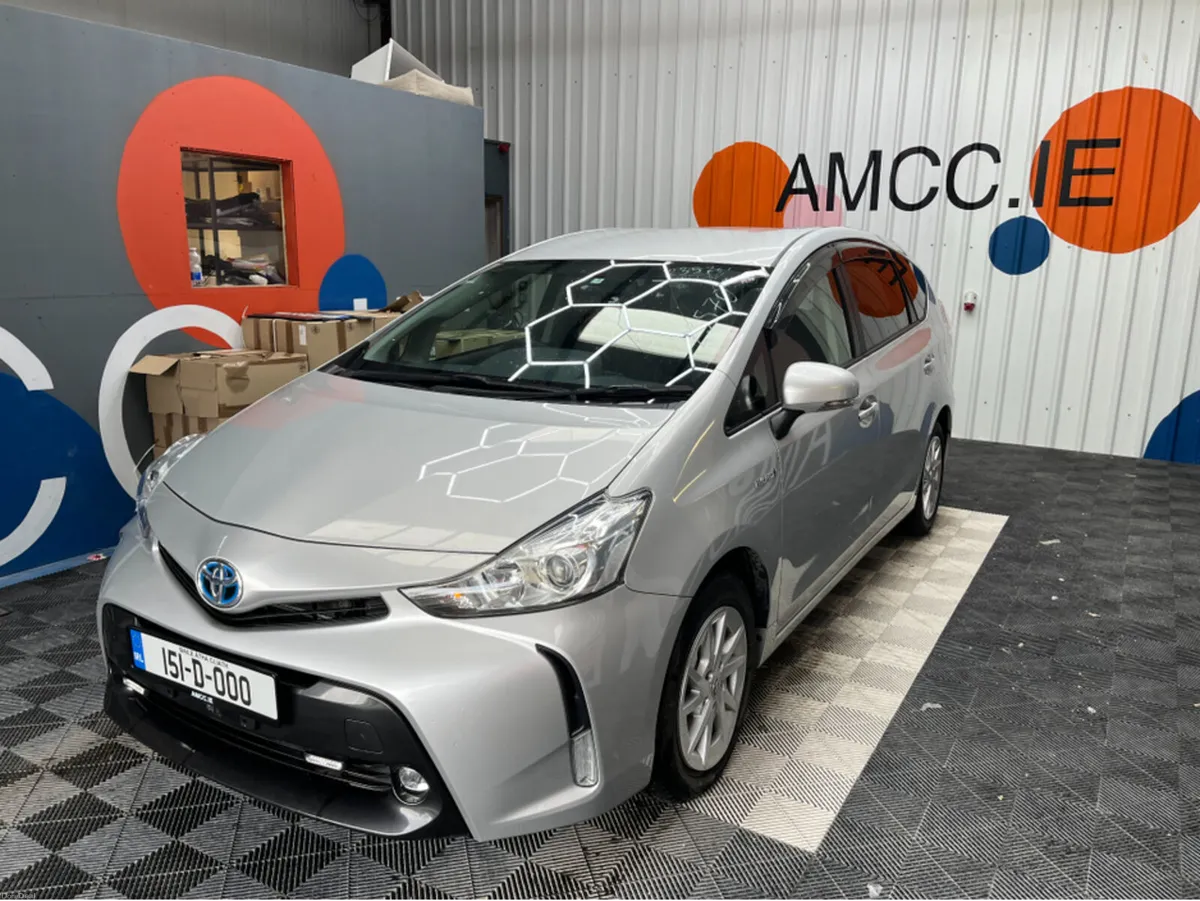 Toyota Prius 2015 TOYOTA PRIUS ALPHA S 1.8 AUTOMAT - Image 5