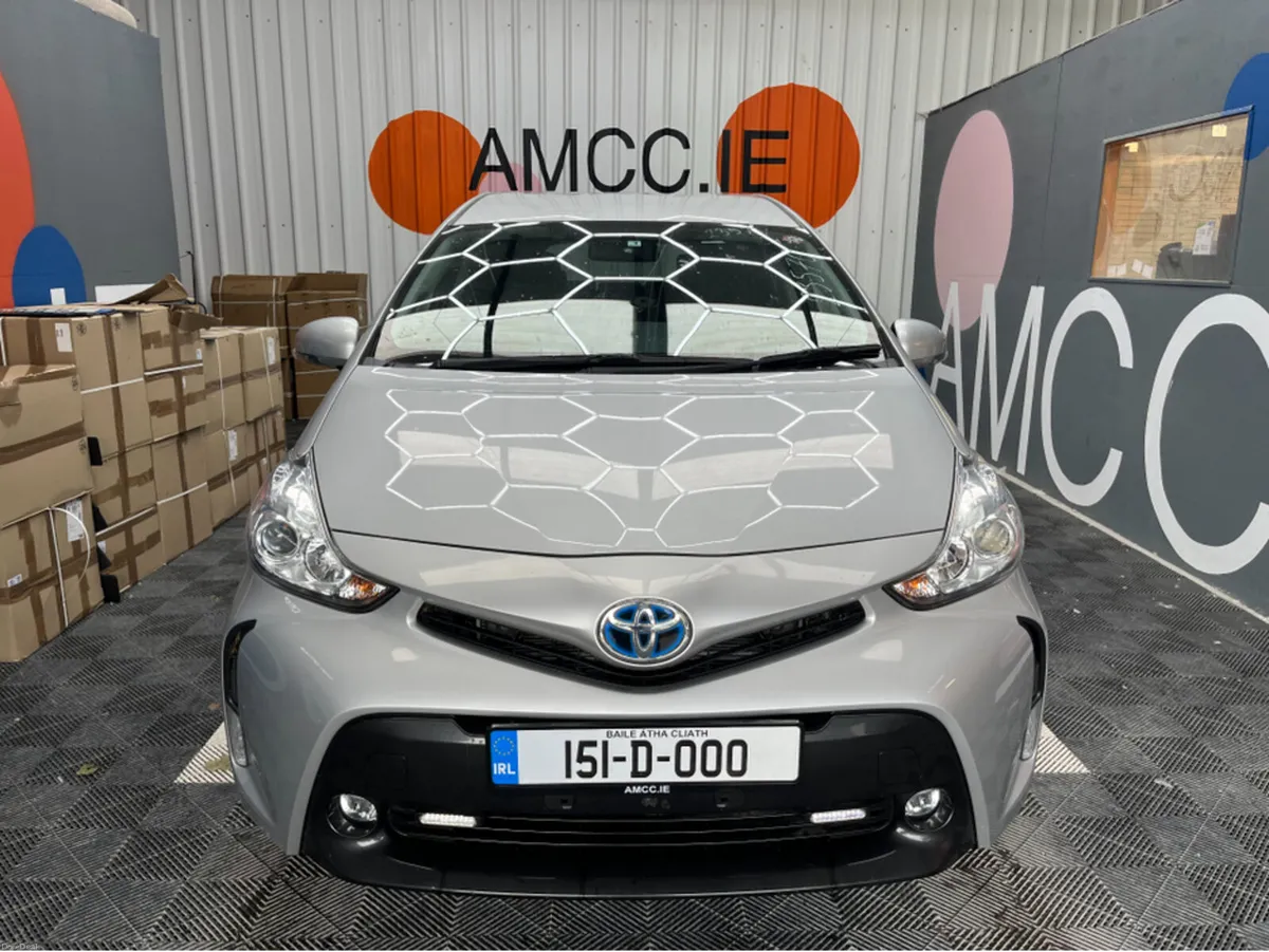 Toyota Prius 2015 TOYOTA PRIUS ALPHA S 1.8 AUTOMAT - Image 6