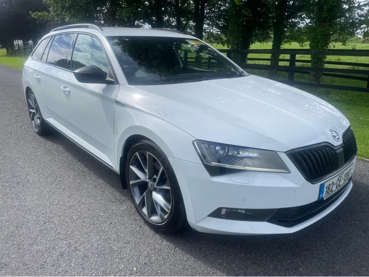 Skoda Superb 2.0 TDI SPORTLINE 150PS - Image 1