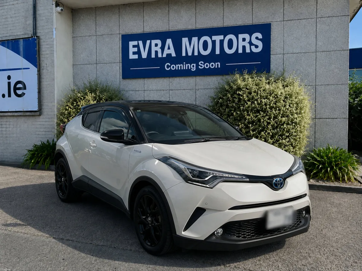 Toyota C-HR SOL NERO AUTOMATIC HYBRID 1.8 PETROL /