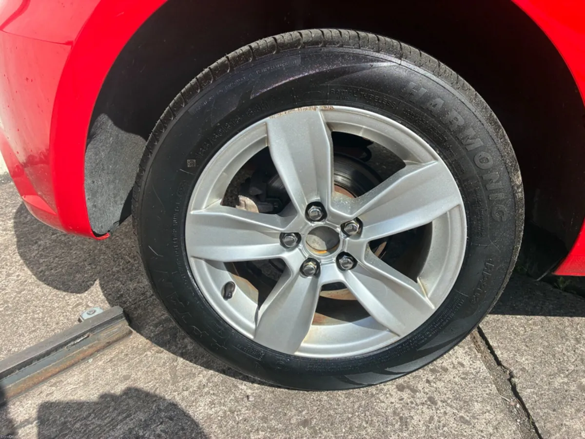 Audi A1 1.0 petrol automatic - Image 2