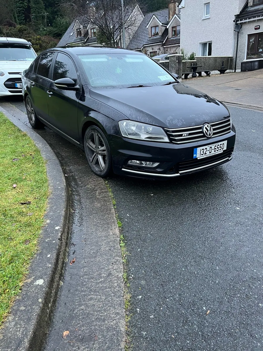 R-Line B7 Passat - Image 2