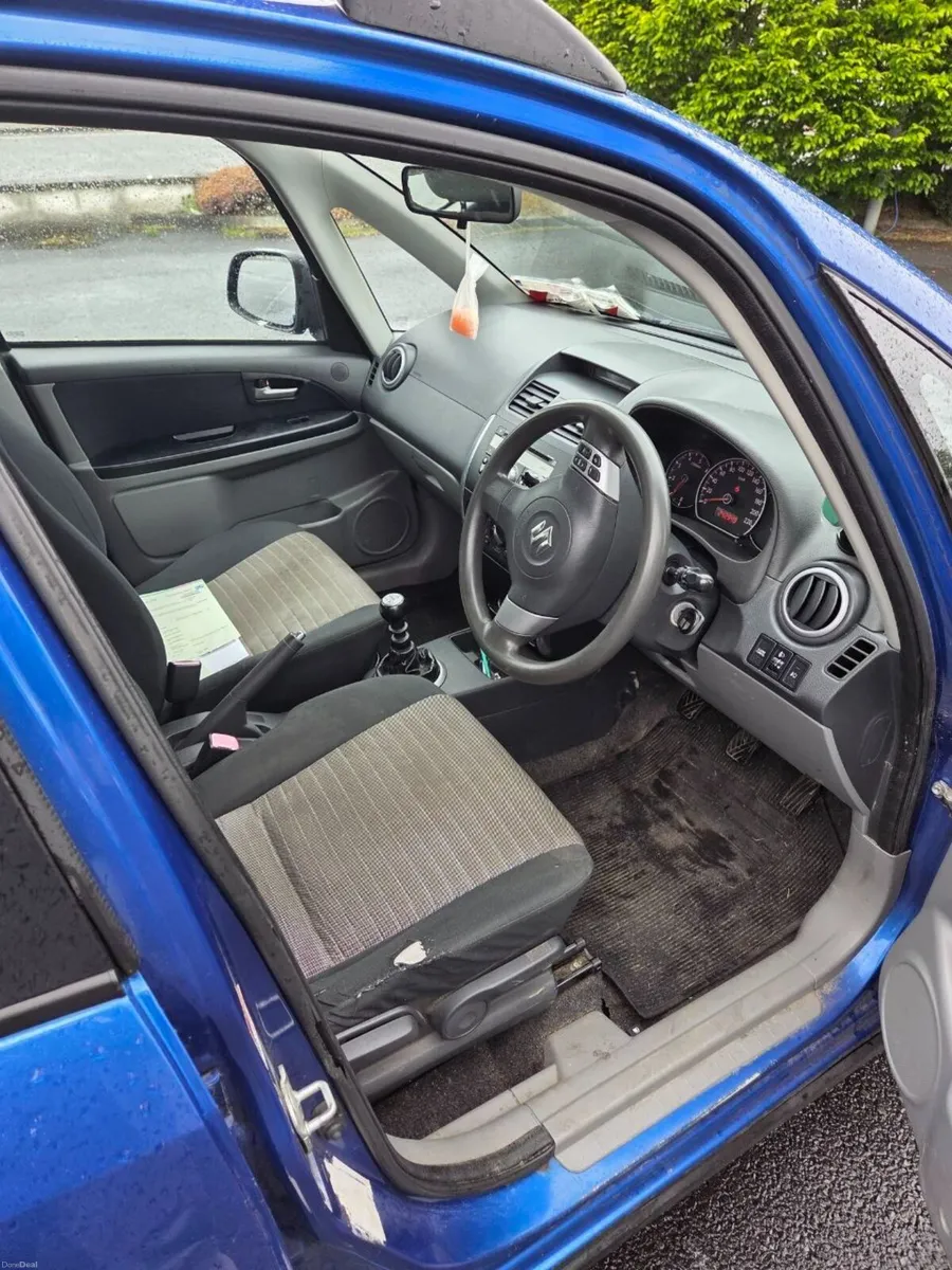 Suzuki SX4 2009 - Image 5