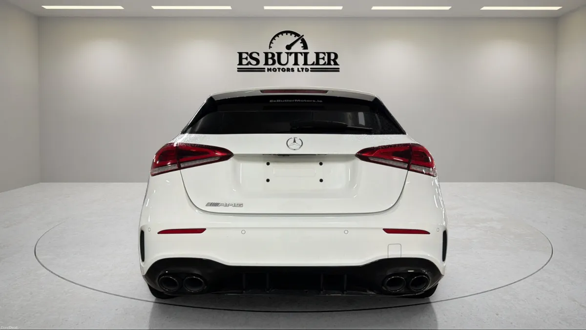 2019 Mercedes-Benz A200d AUTO / AMG PREMIUM PLUS - Image 4