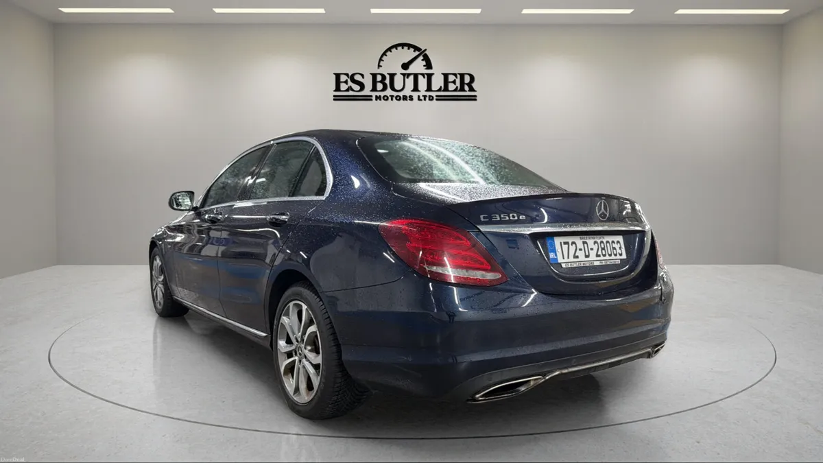 172 Mercedes-Benz C350e 2.0PHEV PREMIUM SPORT PLUS - Image 3