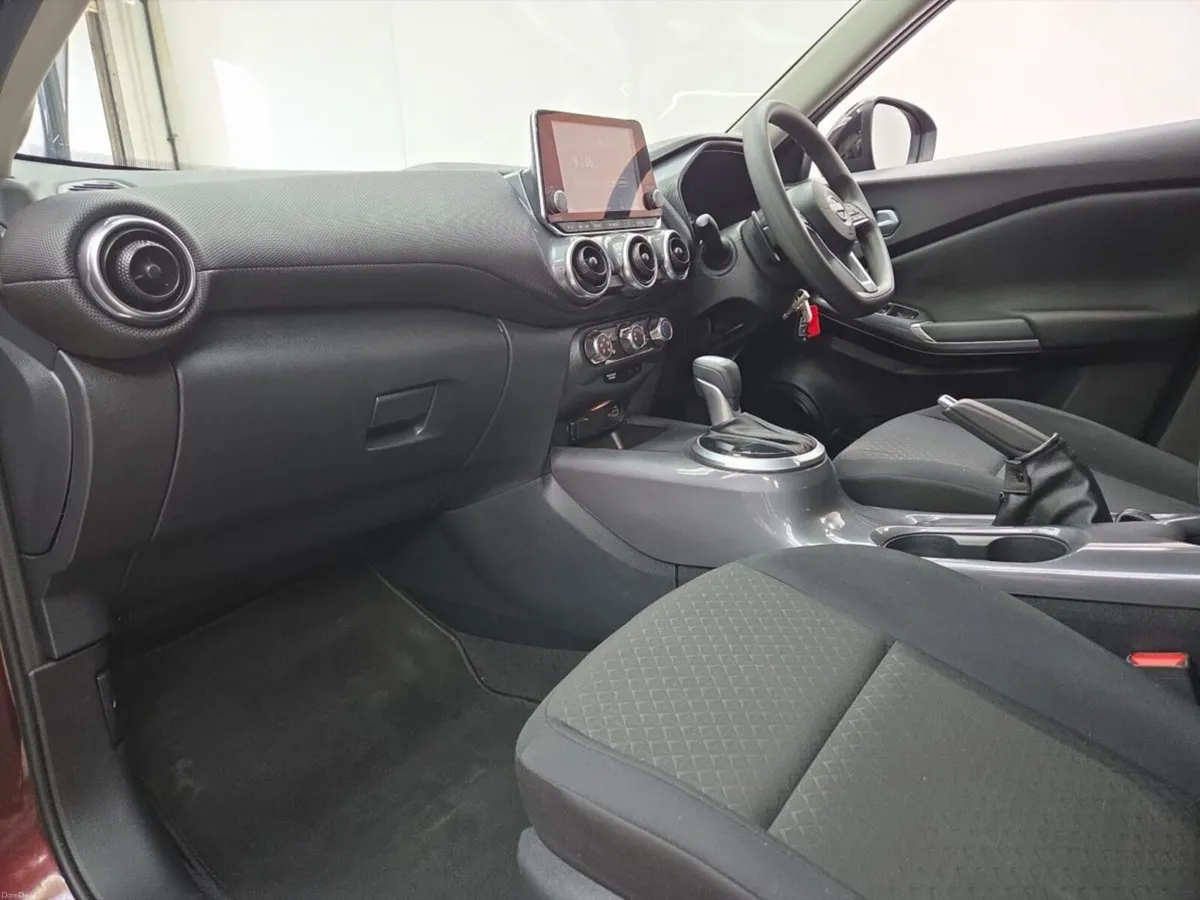 Nissan Juke 1.0T PET DCT 2WD SV *Scrappage deal * - Image 4