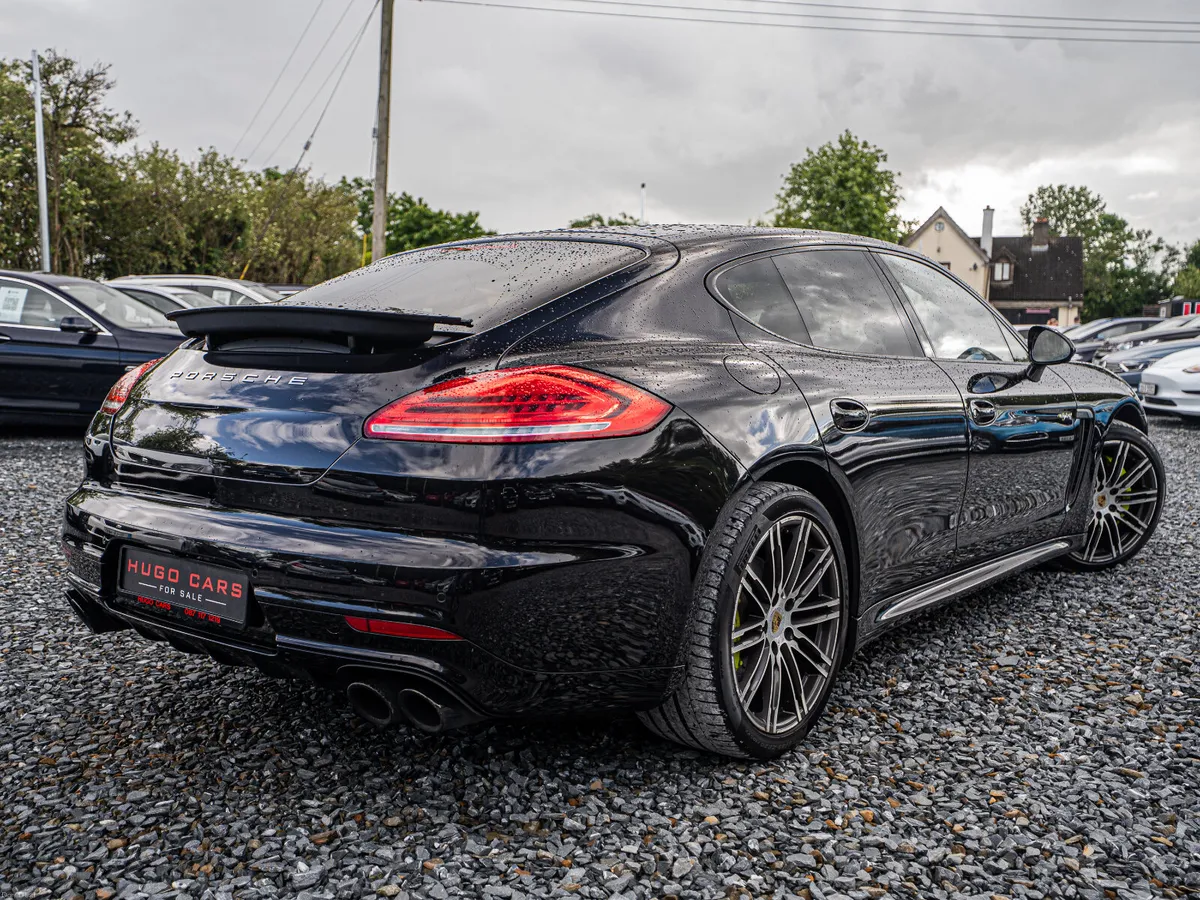 152 Panamera 3.0 Hybrid/High spec/1yr warranty - Image 3
