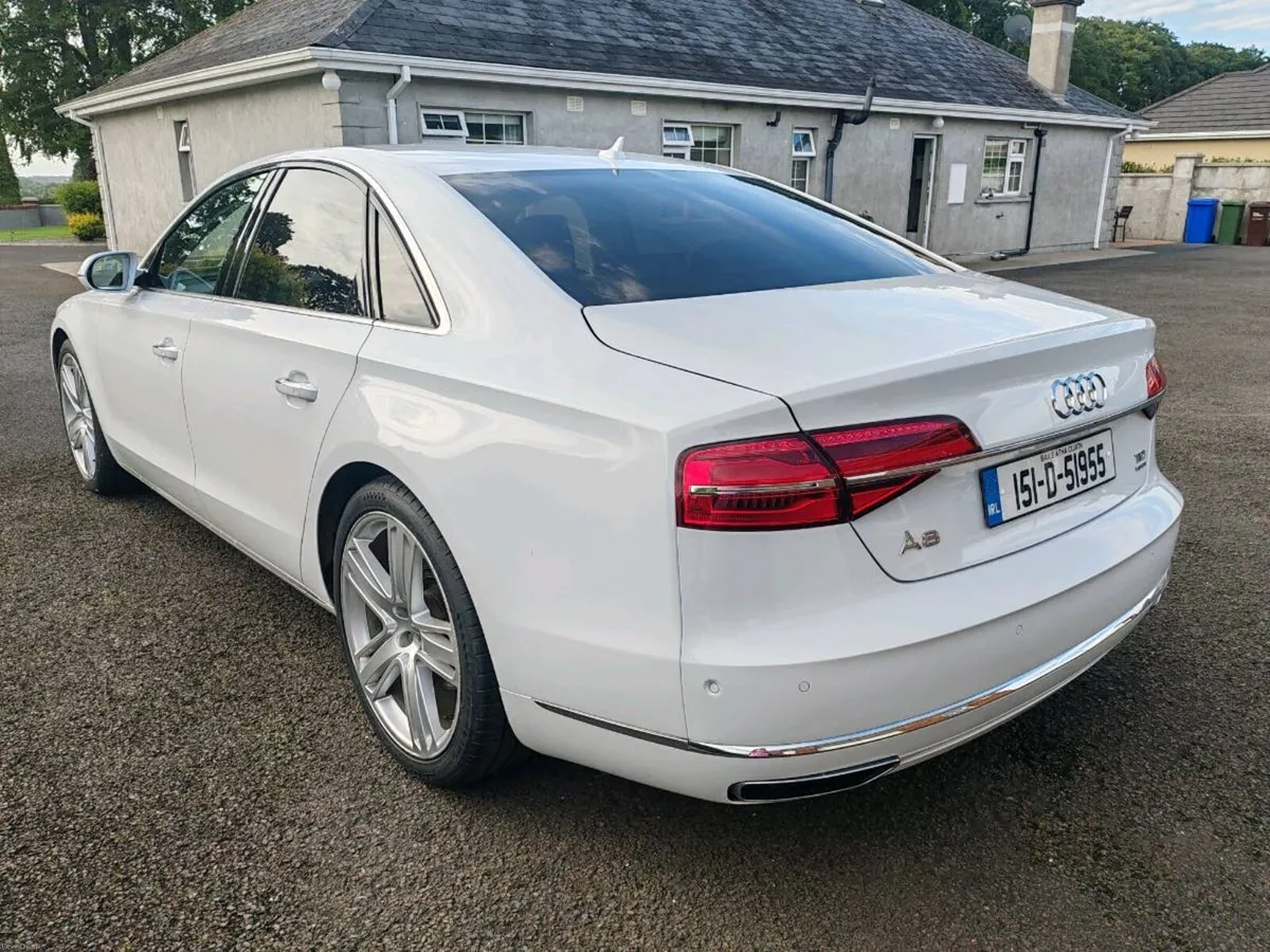 Car - Image 4