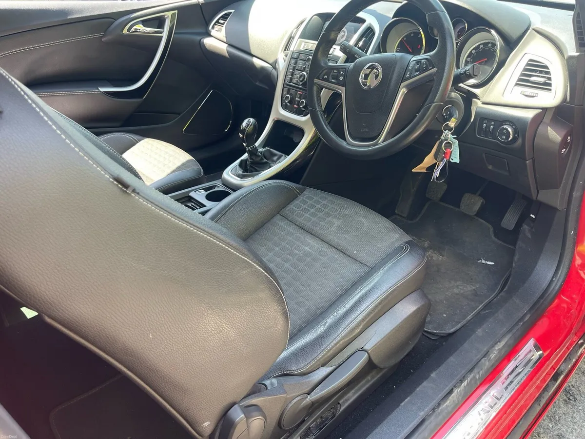 GTC Astra nct 07/27 - Image 2