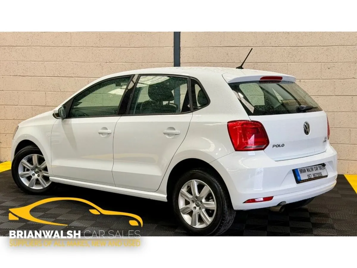 Volkswagen Polo ConfortLine - Image 2