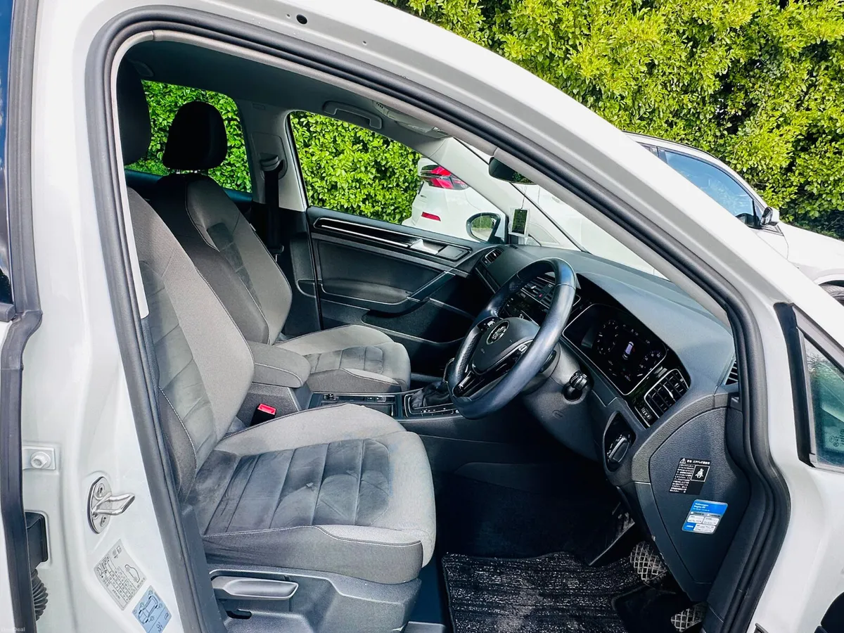 Vw Golf 2019 1.4 Highline Carplay - Image 4