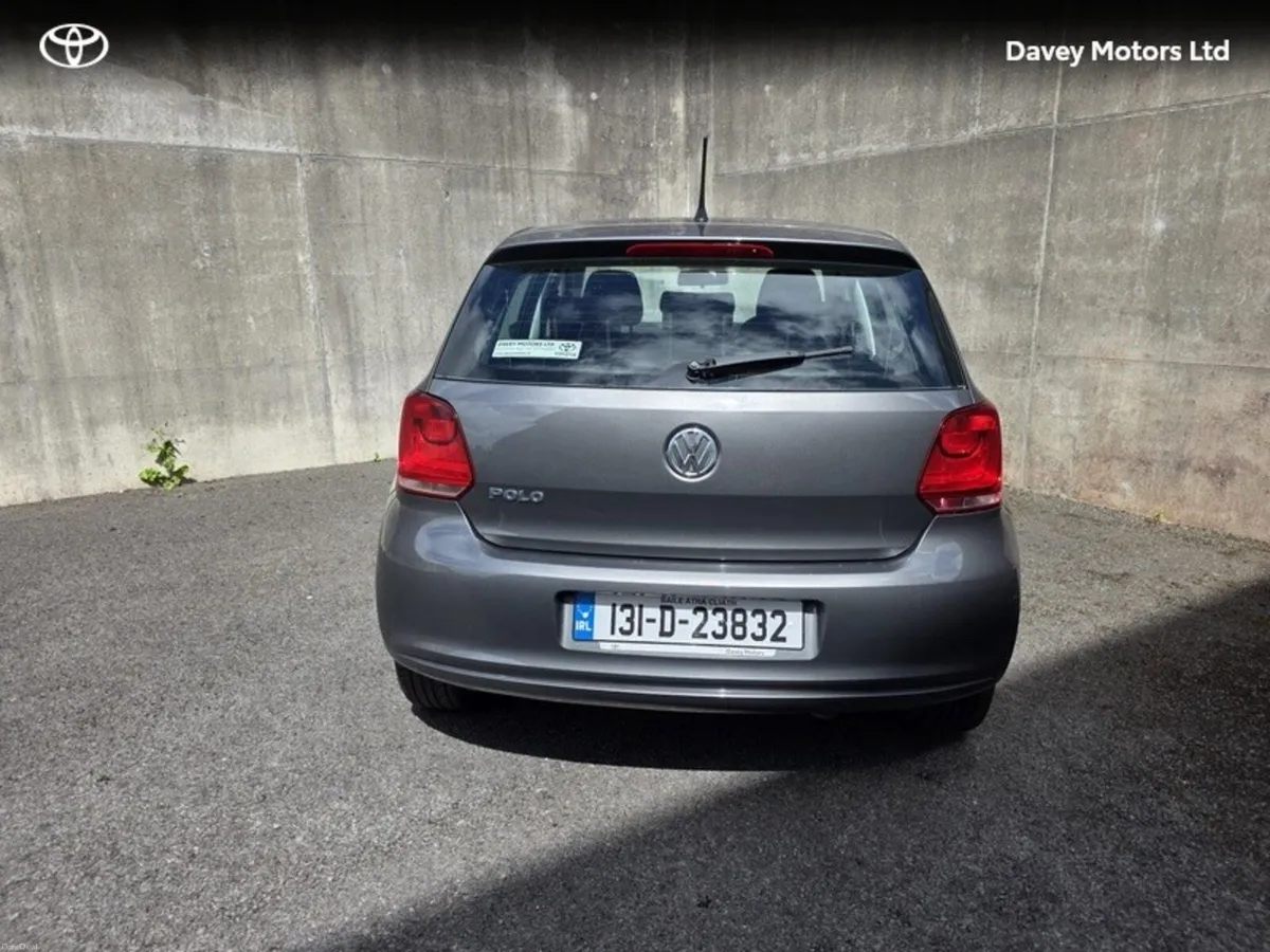 Volkswagen Polo TRENDLINE 1.2 MANUAL 5SPEED 60HP 5 - Image 4