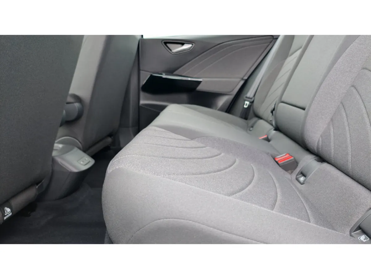 Volkswagen ID.3 PA PRO 58KWH 5DR Auto- AMAZING VAL - Image 1