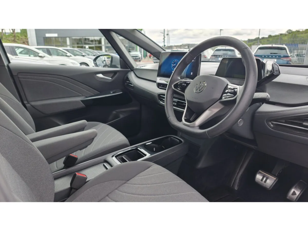 Volkswagen ID.3 PA PRO 58KWH 5DR Auto- AMAZING VAL - Image 3