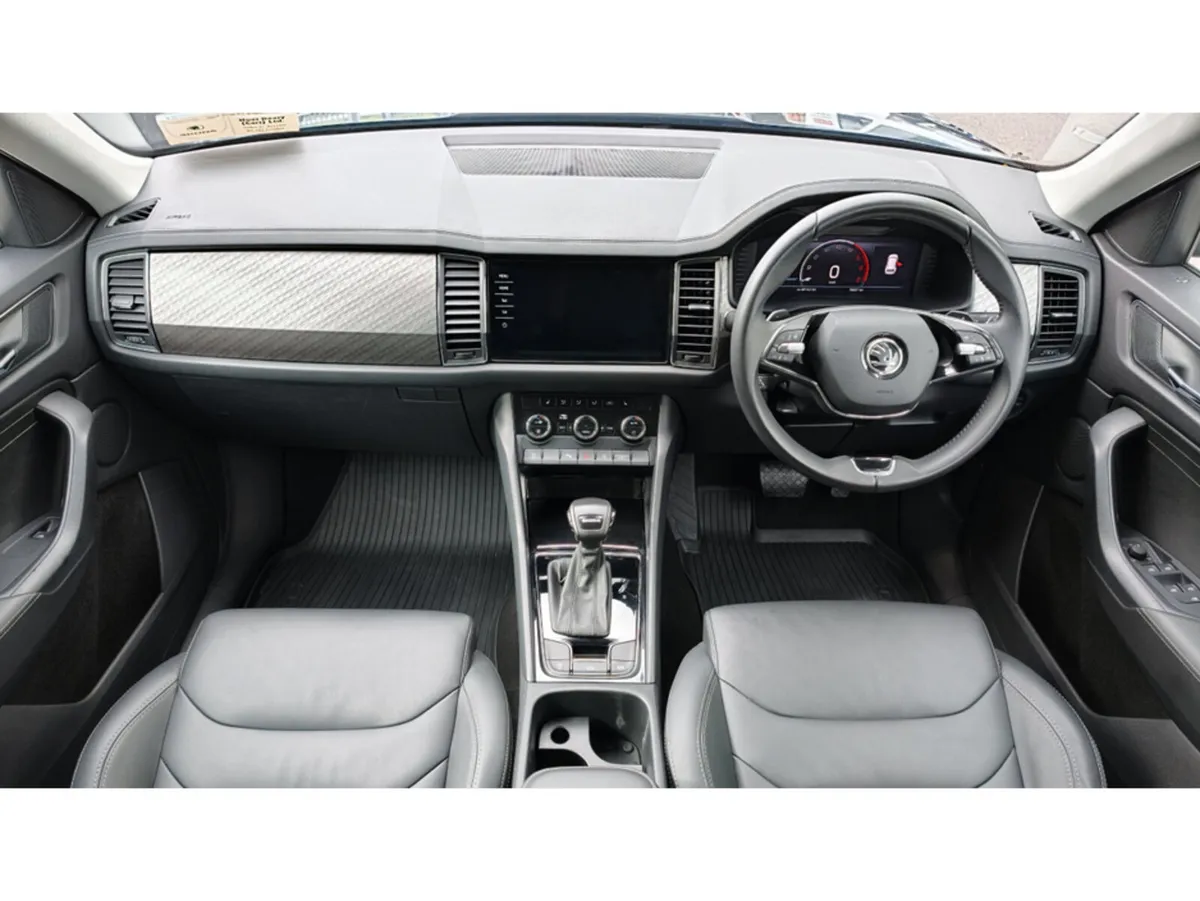 Skoda Kodiaq 7 SEATER STYLE FACELIFT 2.0 TDI 150HP - Image 3