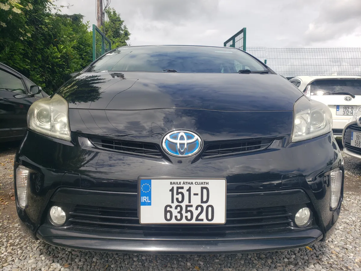 Toyota Prius 2015 - Image 2