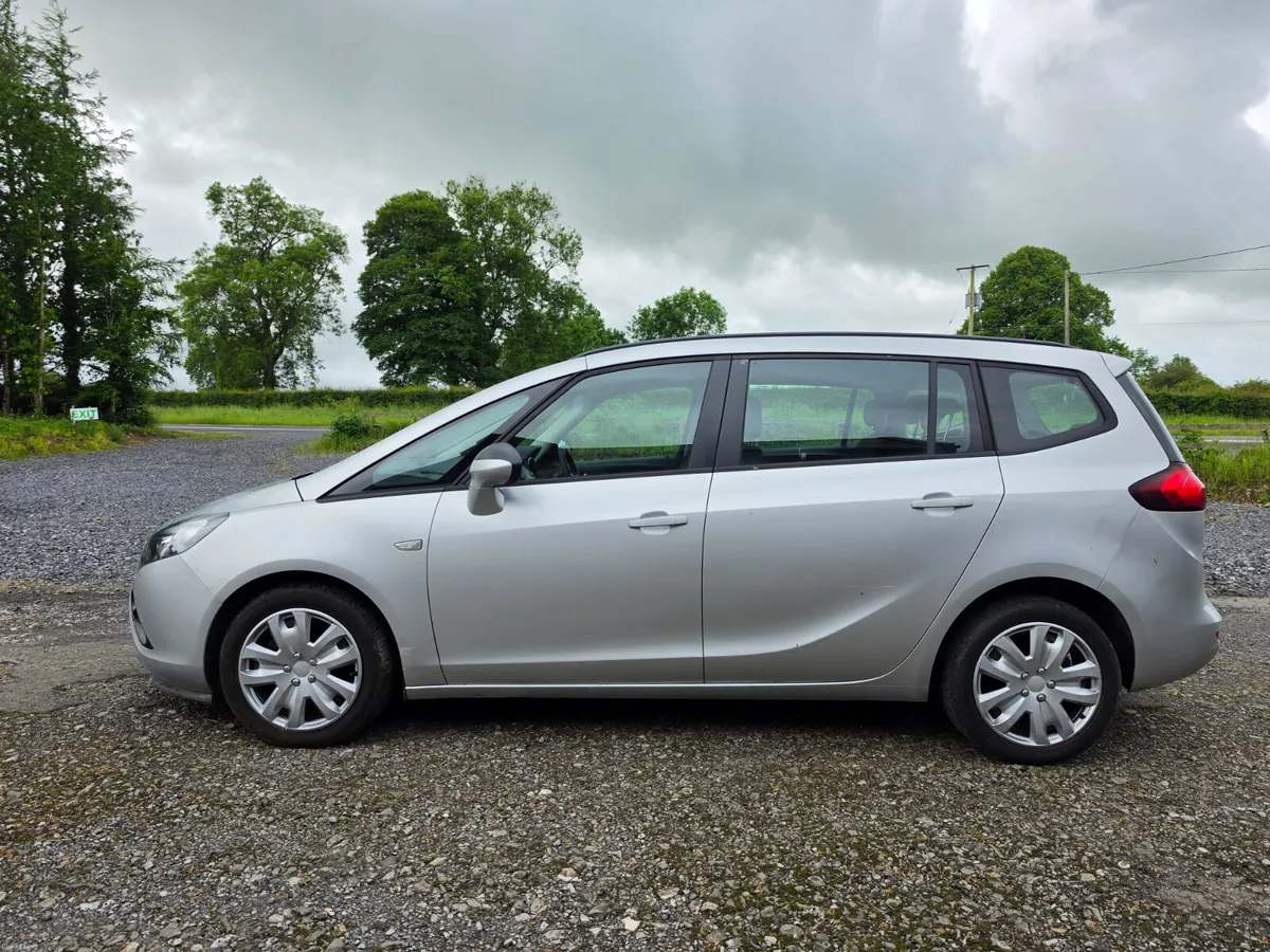 Vauxhall Zafira diesel 7 seater!!!new NCT today - Image 4