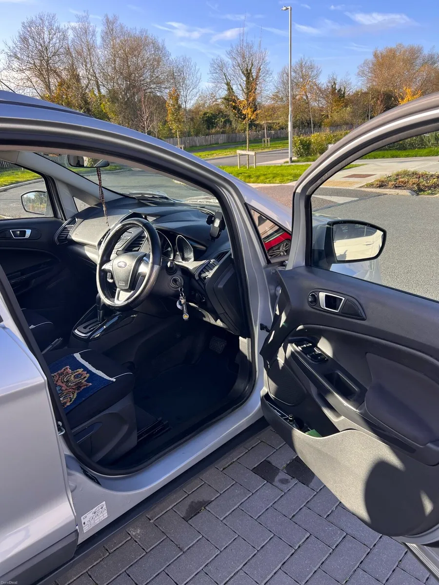 Ford EcoSport - Automatic - Image 6