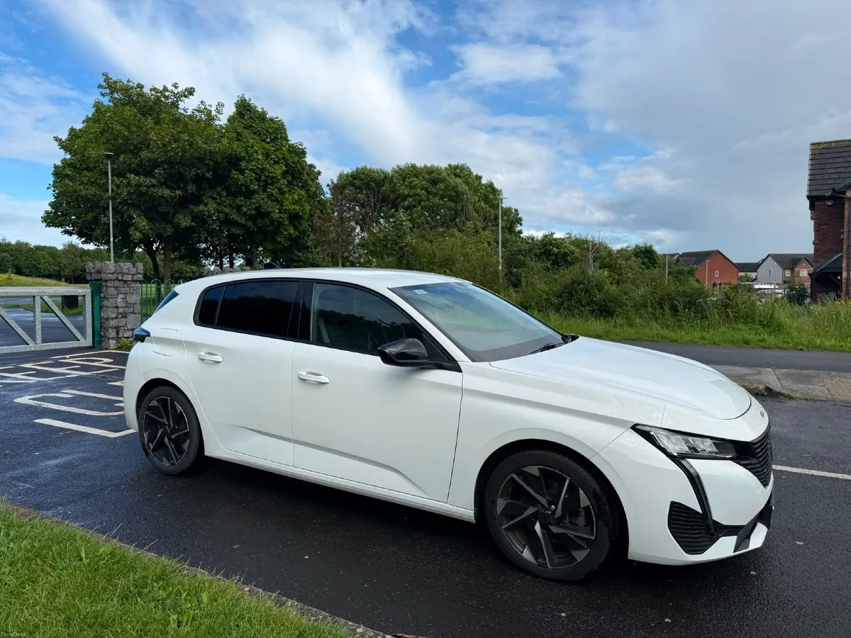 Peugeot 308 2022 - Image 3