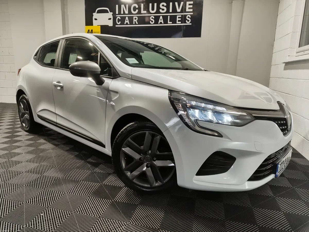 Renault Clio 2022 DYNAMIQUE EDITION 6 SPEED 1.0 - Image 3