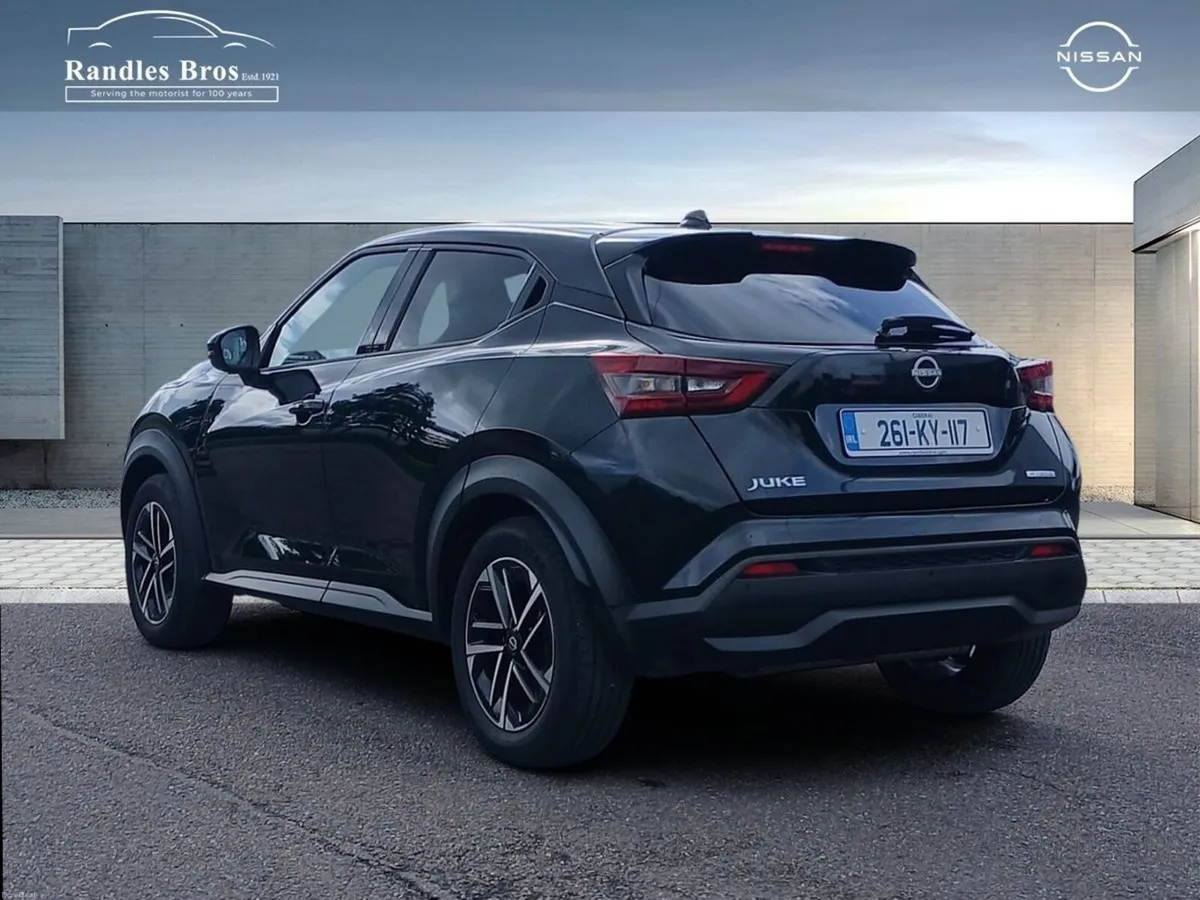 Nissan Juke HYBRID 1.6 SV PREMIUM - Image 4