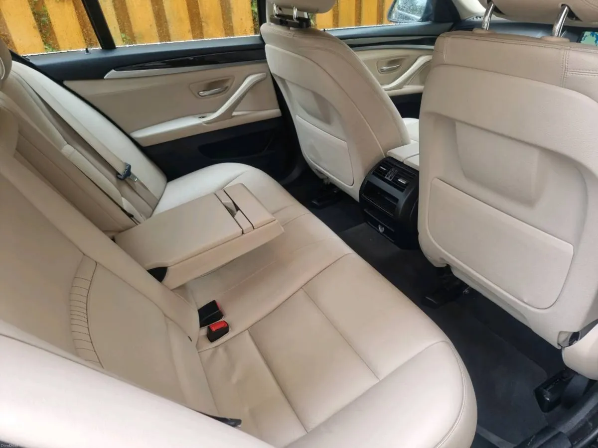 Car - Image 5
