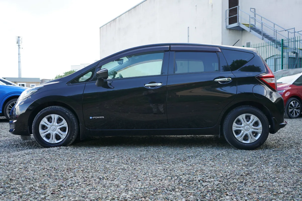 2017 Nissan Note E-Power - Image 6