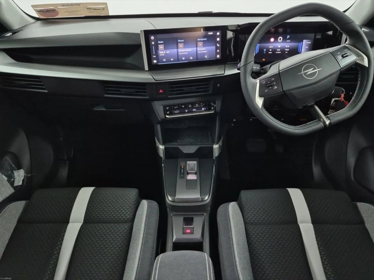 Opel Frontera 1.2L Hybrid Automatic 145bhp - Image 4