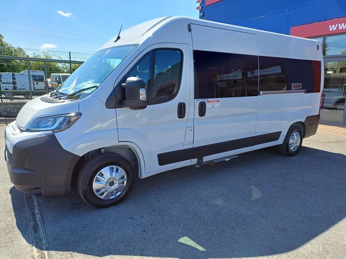 wheelchair accessible 9 seat minibus - Image 1