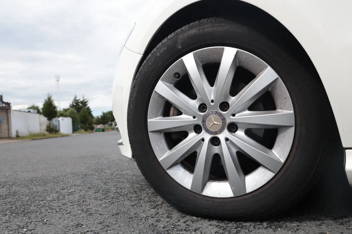 Mercedes-Benz B-Class 2014 - Image 4