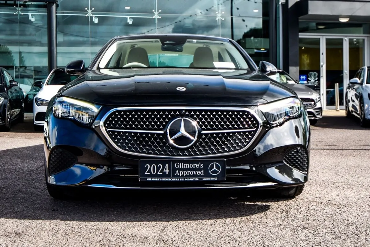 Mercedes-Benz E-Class E220d Avantgarde Plus Auto - Image 5